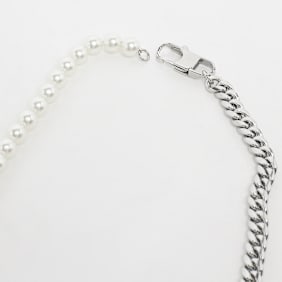 Karl Kani Signature Pearl Chain argent