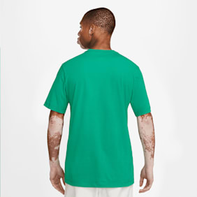 Nike Sportswear Tee 12MO Swoosh SP24 grün