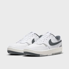 Nike WMNS Gamma Force blanc