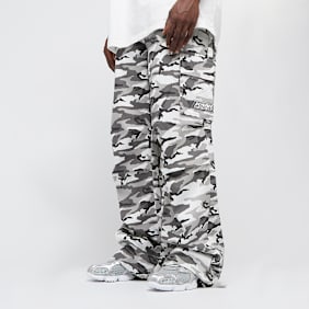 Karl Kani Sport Patch Camo Cargo Pants mimetico