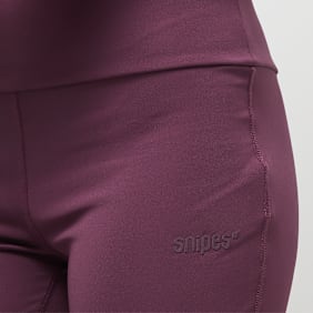 SNIPES Small Logo Essential Mini Flare Pants violeta