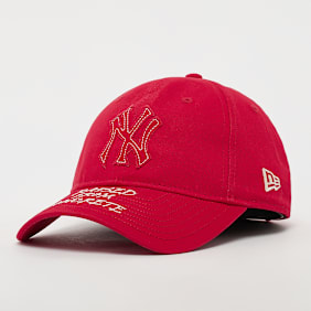 New Era 9Twenty Raised From Concrete Fabric Logo MLB New York Yankees rot