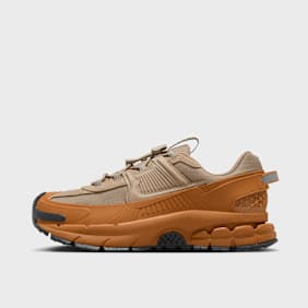 Nike   WMNS Zoom Vomero brun