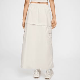 Nike Sportswear Essential Woven Cargo Midi Skirt beige
