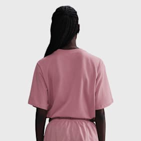 Nike Sportswear Tee Essential Tee rosa 