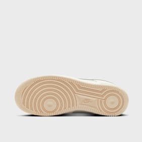 Nike WMNS Air Force 1 07 bege