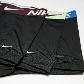 Nike Essential Micro schwarz