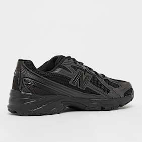 New Balance 740 schwarz