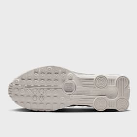 Nike   Shox R4 blanc