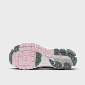 Nike WMNS Zoom Vomero 5 blanco