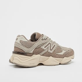 New Balance 9060 (GS) bege