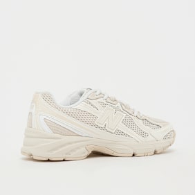 New Balance 740 beige