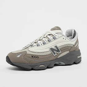New Balance 1000 beige