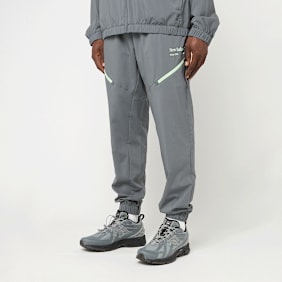 New Balance Reimagined Woven Jogger grigio