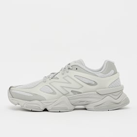 New Balance 9060 beige