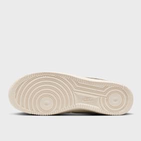 Nike Air Force 1 ´07 bege
