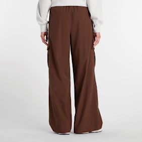 New Balance Woven Cargo Pant castanho