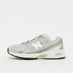 New Balance 740 zilver