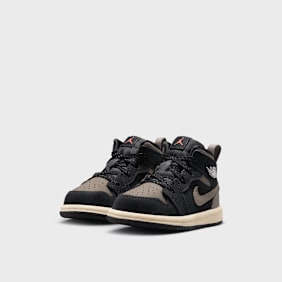 Jordan Air Jordan 1 Mid niños pequeños negro
