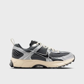 Nike   Vomero 5 (GS) gris