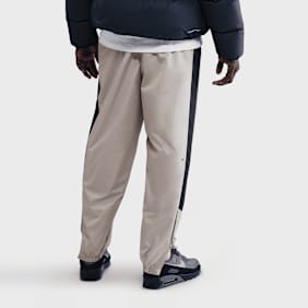 Nike Windrunner Lined Pant bege