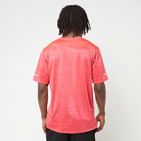 Under Armour Tech Utility Shortsleeve rojo