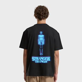Mister Tee Stranger Things Eleven Bitmap Loose Tee zwart