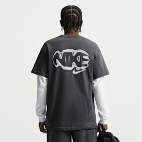 Nike Sportswear Graphic Shortsleeve Tee grau