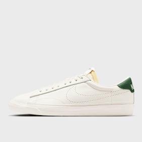 Nike   Tennis Classic AC beż