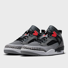 Jordan Spizike Low cinzento