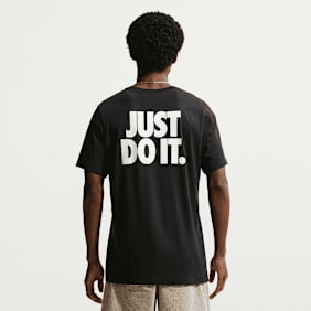 Nike   Sportswear T-Shirt czarny