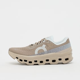 On Cloudmonster 1 beige