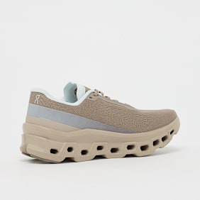 On Cloudmonster 1 beige