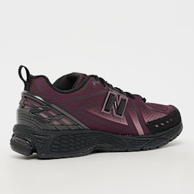New Balance 1906 rot