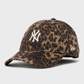 New Era Female Cosy Leopard 9Forty New York multicolorido