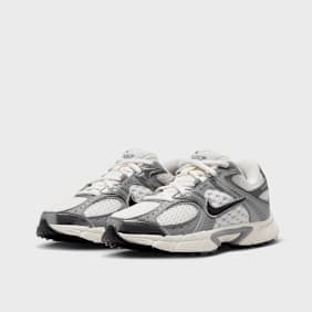 Nike   V5 RNR (GS) beige