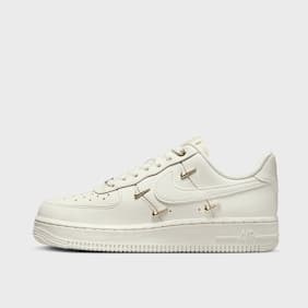 Nike Air Force 1 '07 LX beige