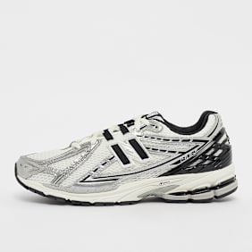 New Balance 1906 srebrna