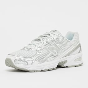 New Balance 740 wit