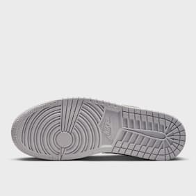 Jordan Air Jordan 1 Low SE smeđa
