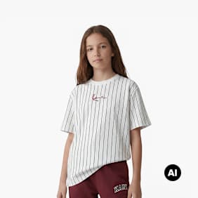 Karl Kani Small Signature Essential Pinstripe Tee Junior weiß