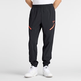 New Balance Reimagined Woven Jogger crna