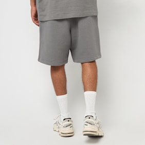 New Balance French Terry Shorts grau