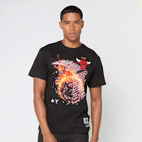Mitchell & Ness NBA Chicago Bulls HWC Blaze Graphic Tee czarny