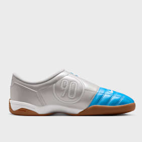 Nike   Total 90 blu