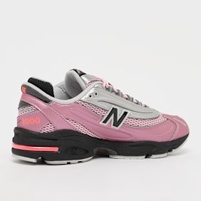 New Balance 1000 lichtroze