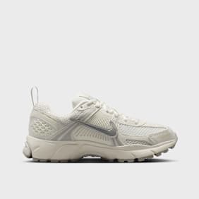 Nike   Vomero 5 (GS) beige