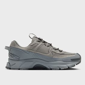 Nike   Zoom Vomero Roam grau