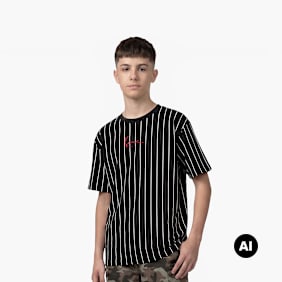 Karl Kani Small Signature Essential Pinstripe Tee Junior zwart
