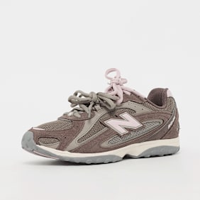New Balance 204L bruin